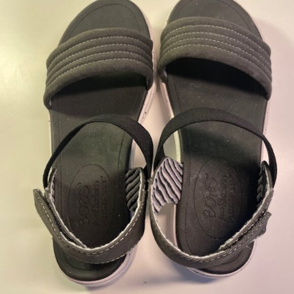 Bobs Skechers black size 7 plush sandals - Picture 3 of 3